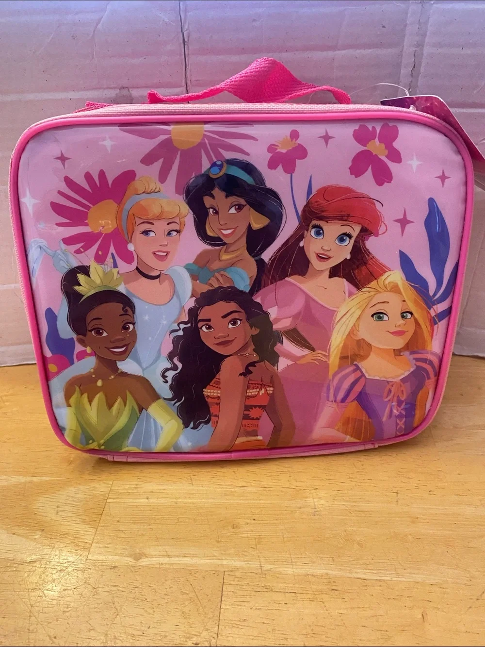 Disney Princess Pink soft sided lunch Tote with Multi-Princess Art NWT